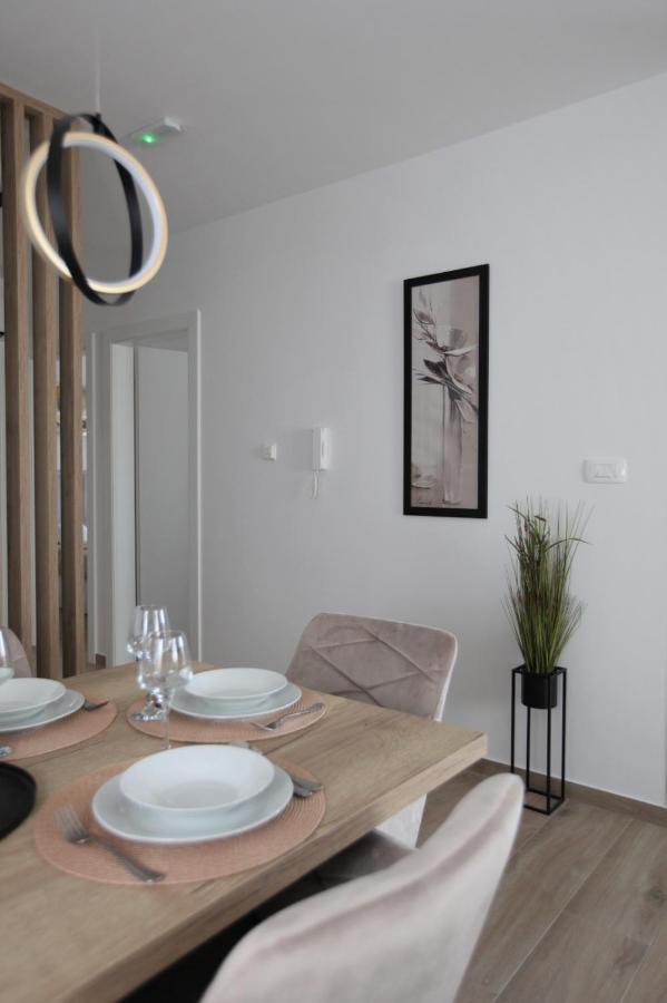 Apartment Sweet Dreams Trogir Bagian luar foto