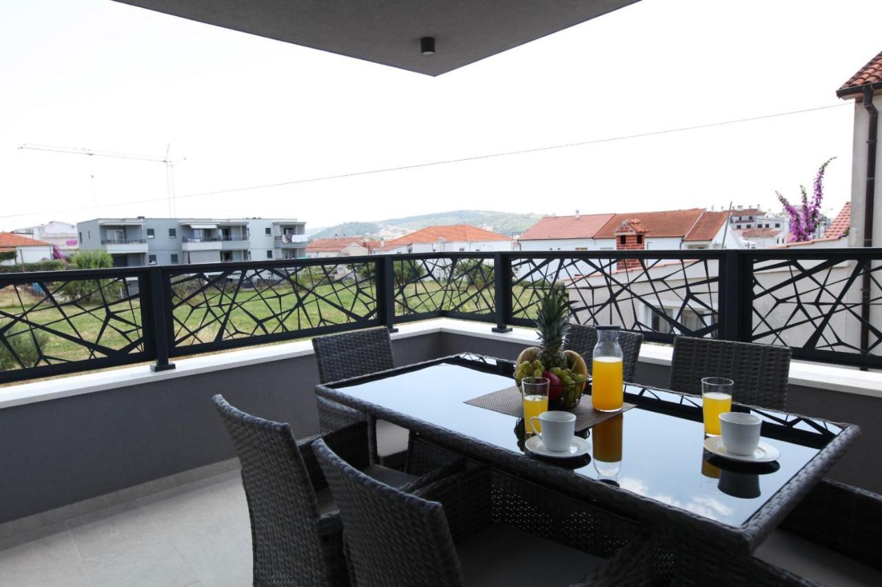 Apartment Sweet Dreams Trogir Bagian luar foto